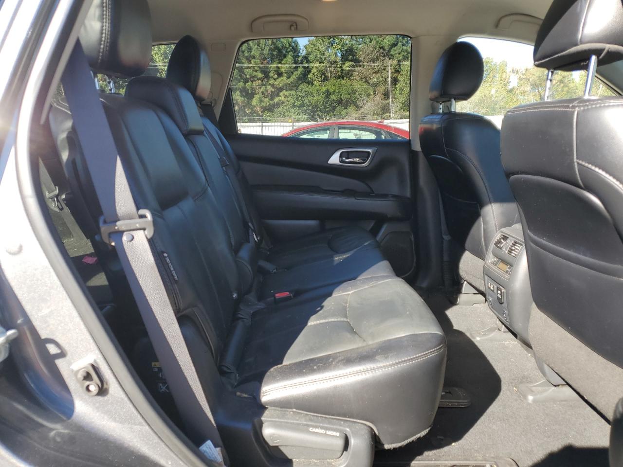 NISSAN PATHFINDER SL