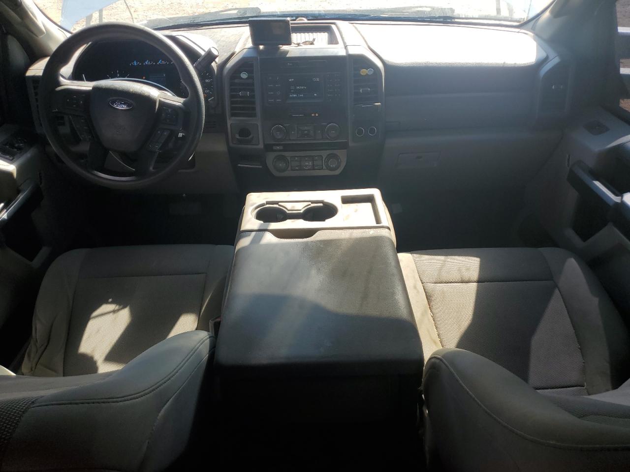 FORD F-450 SUPER DUTY