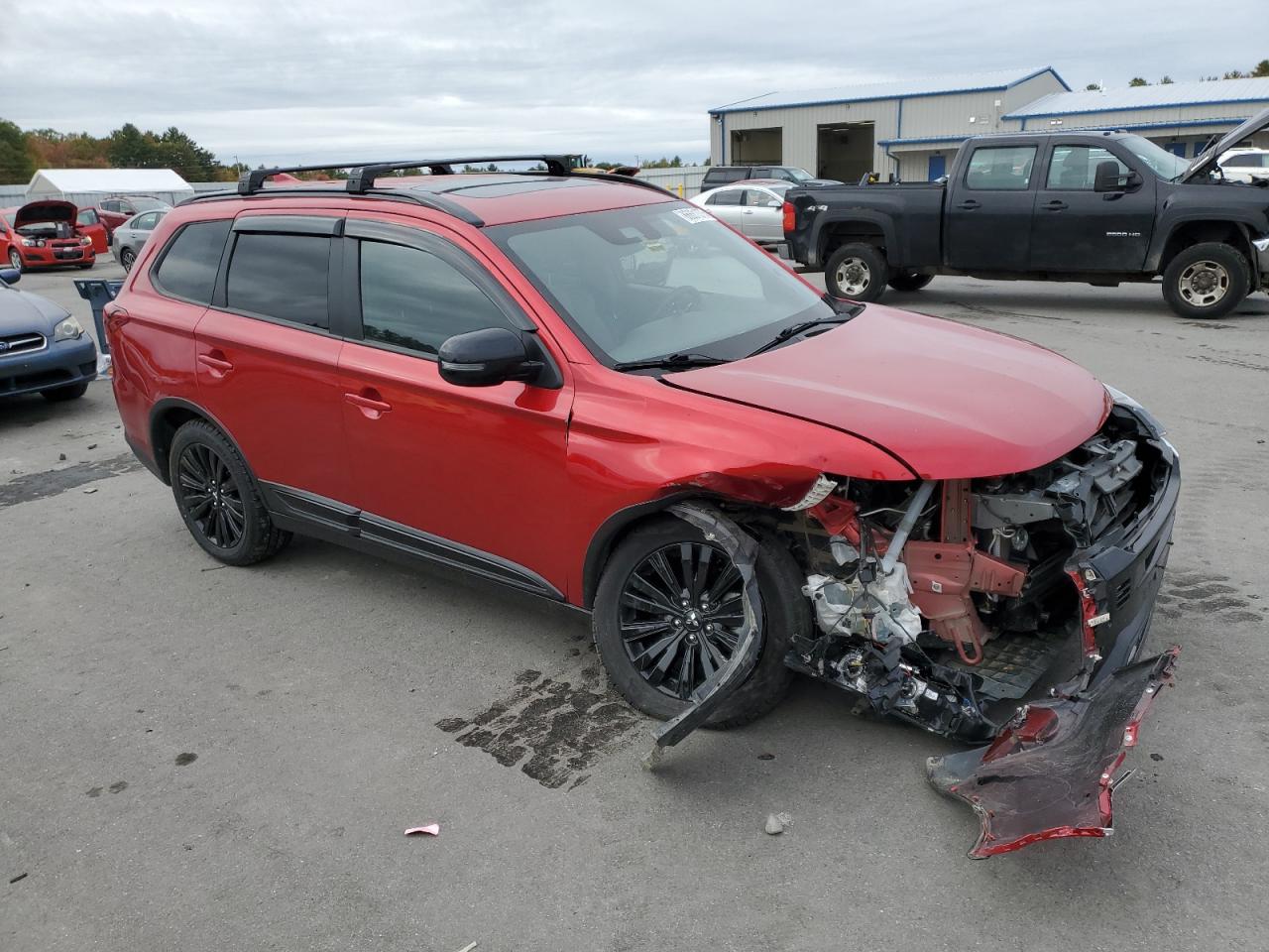 MITSUBISHI OUTLANDER SE