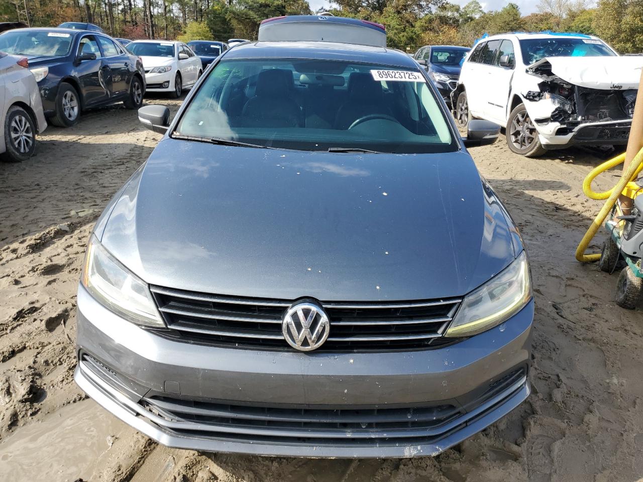VOLKSWAGEN JETTA SE