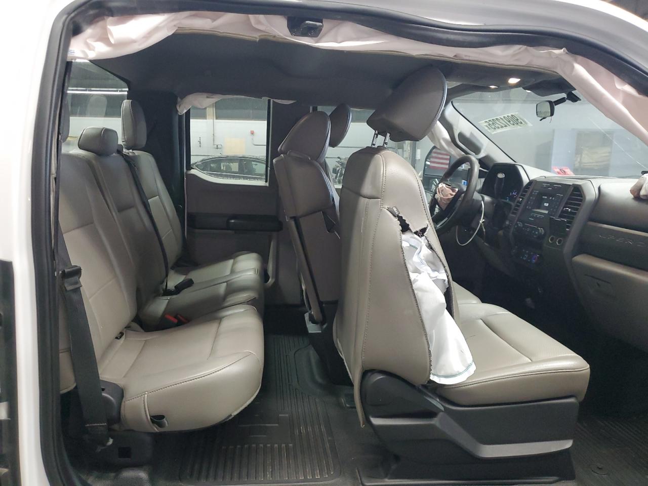 FORD F-250 SUPER DUTY