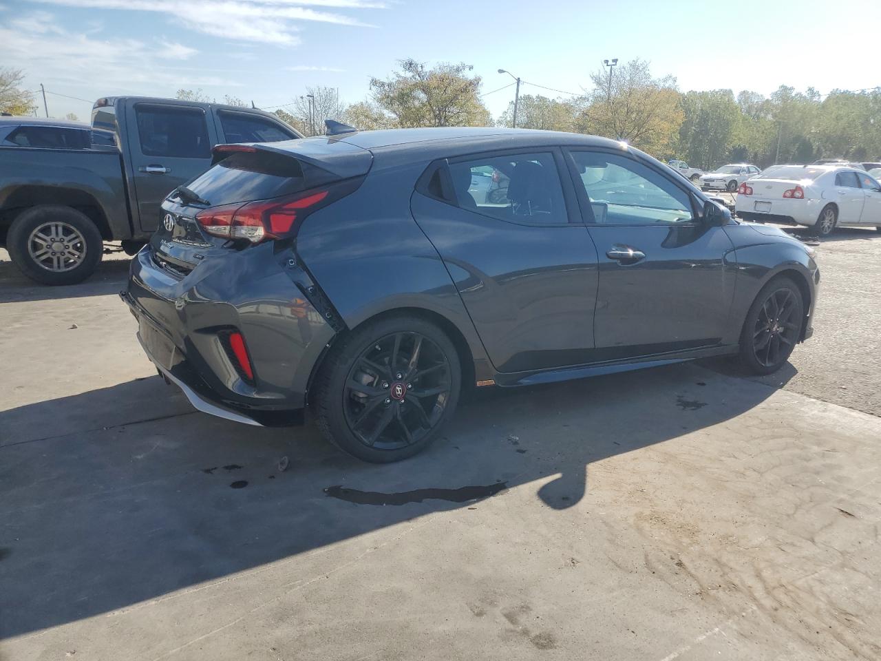 HYUNDAI VELOSTER TURBO