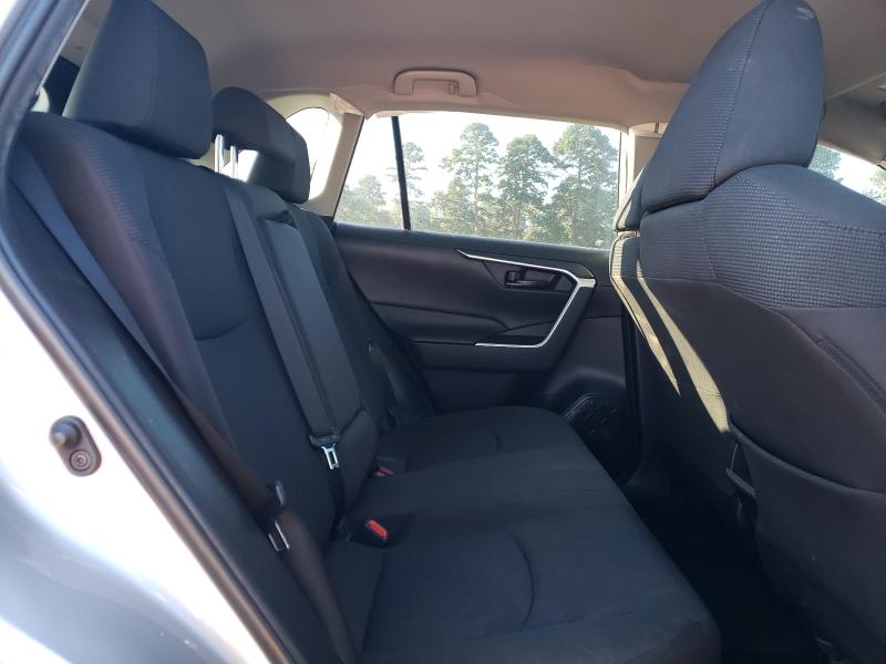 2020 TOYOTA RAV4 LE #3291481995