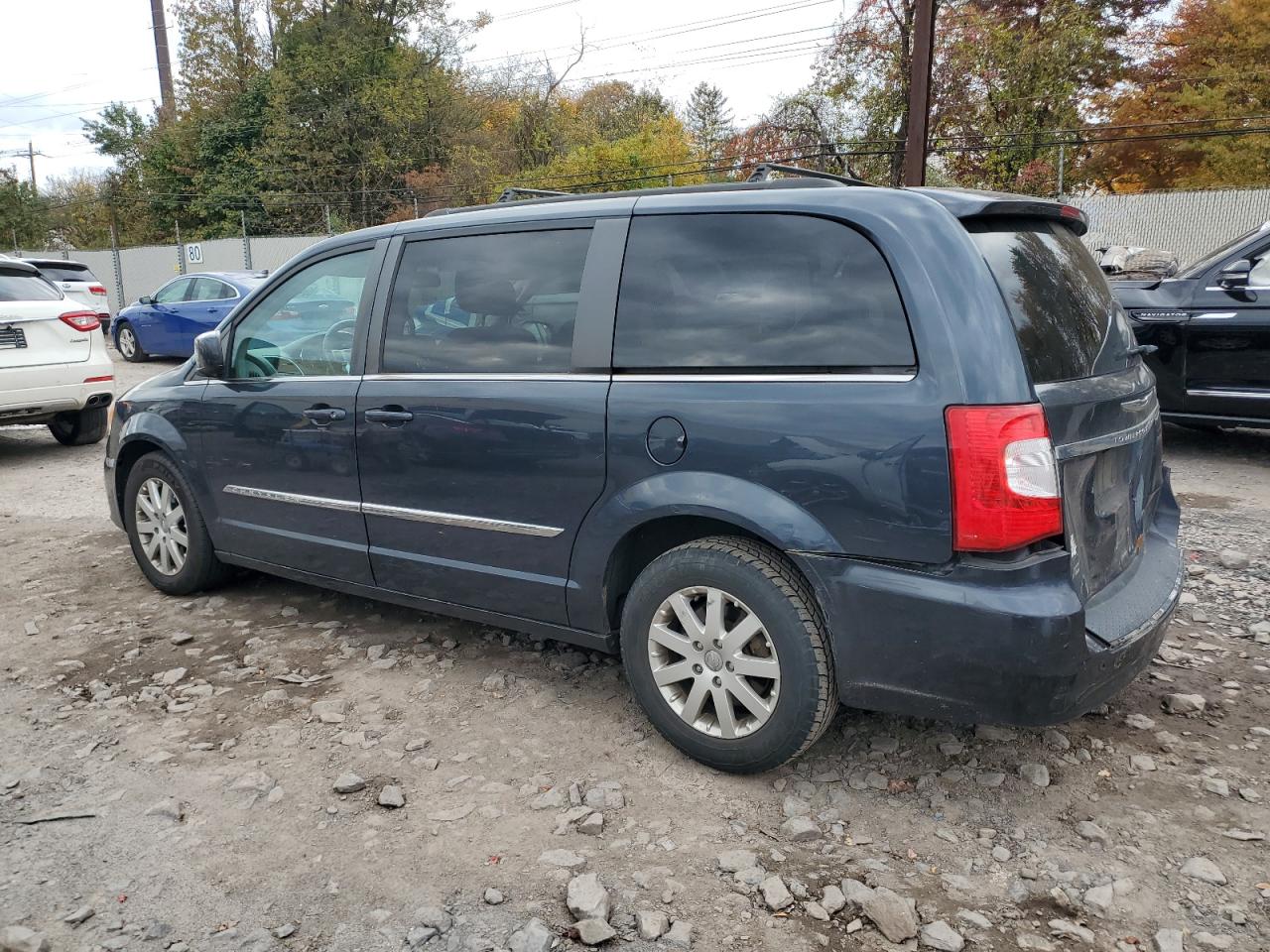 CHRYSLER TOWN & COUNTRY TOURING