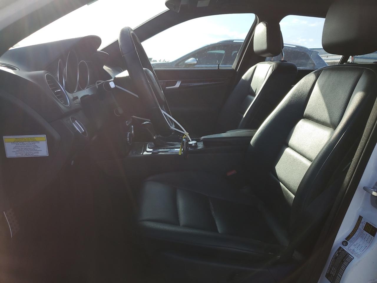 MERCEDES-BENZ C-CLASS 250