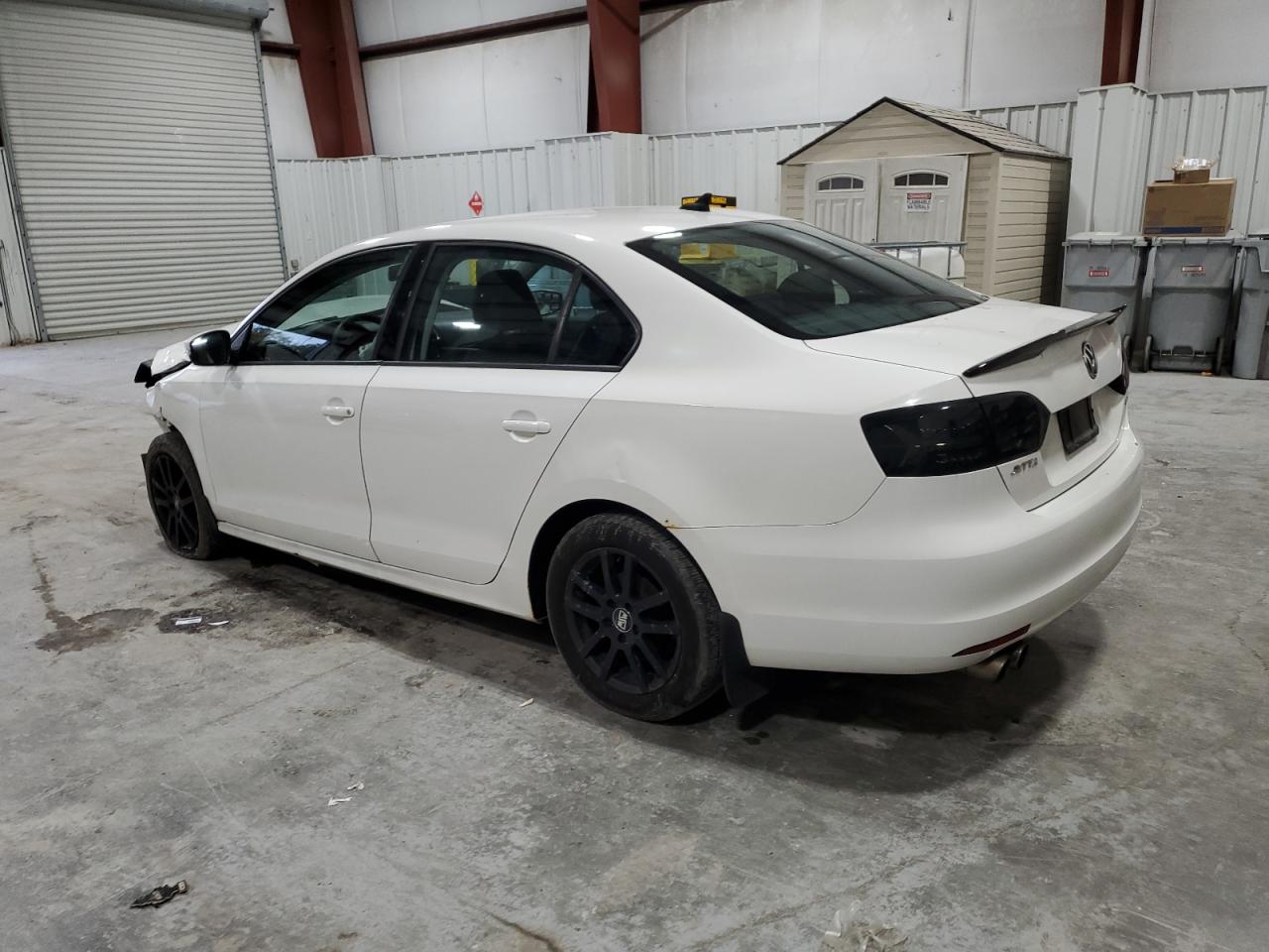 VOLKSWAGEN JETTA SE