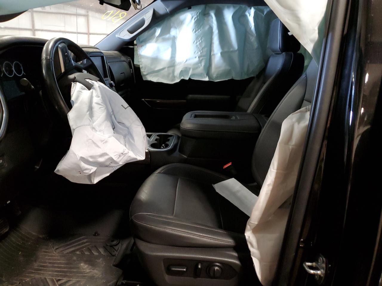 CHEVROLET SILVERADO K1500 RST