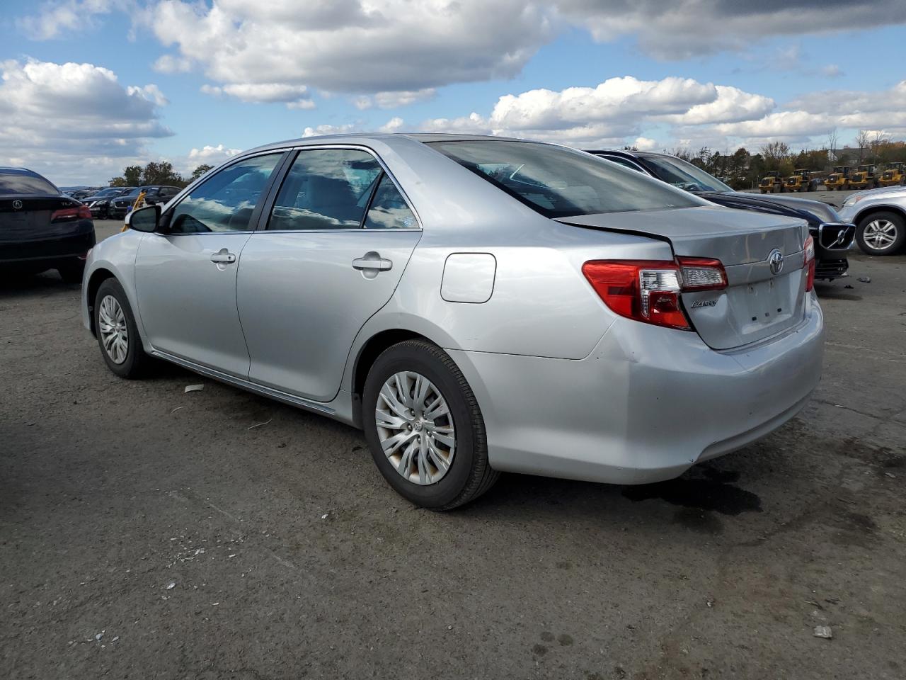 TOYOTA CAMRY L