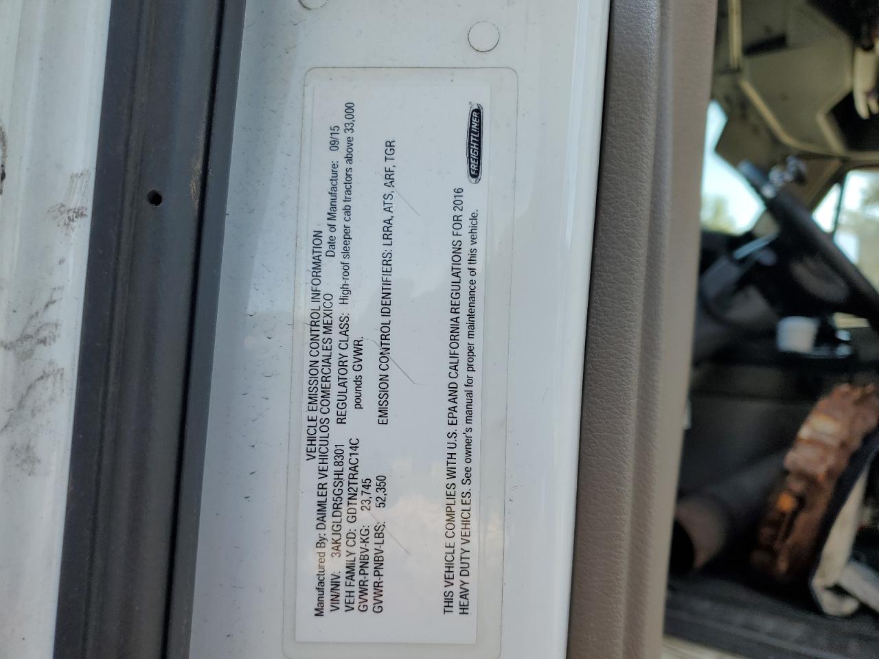 Lot #3277035186 2016 FREIGHTLINER CASCADIA 1