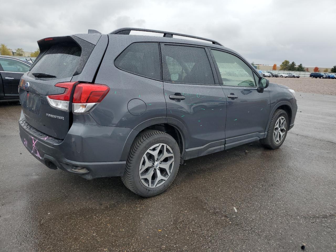 SUBARU FORESTER PREMIUM
