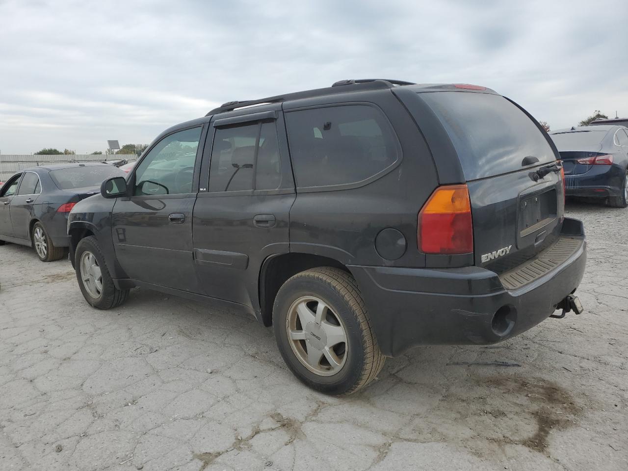 Lot #3265181003 2002 GMC ENVOY
