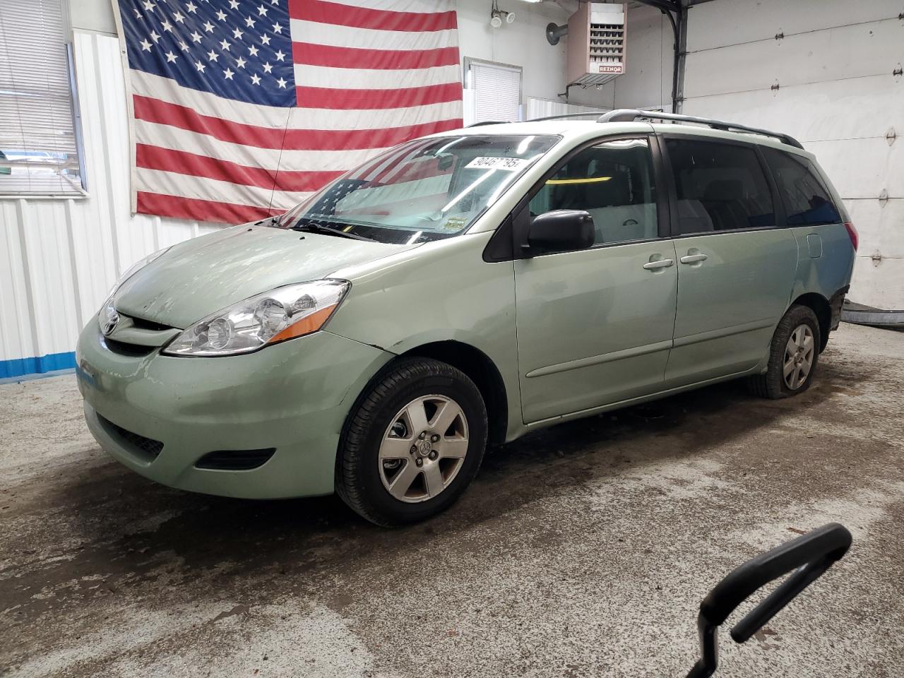 Lot #3285595302 2007 TOYOTA SIENNA CE
