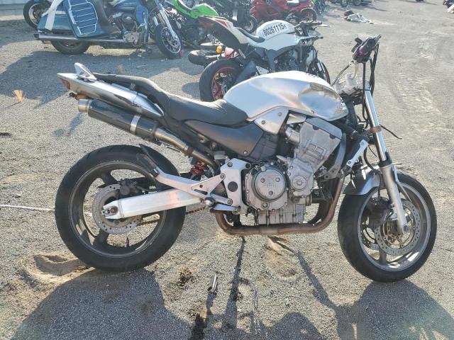 Global Auto Auctions: 2004 HONDA CB900