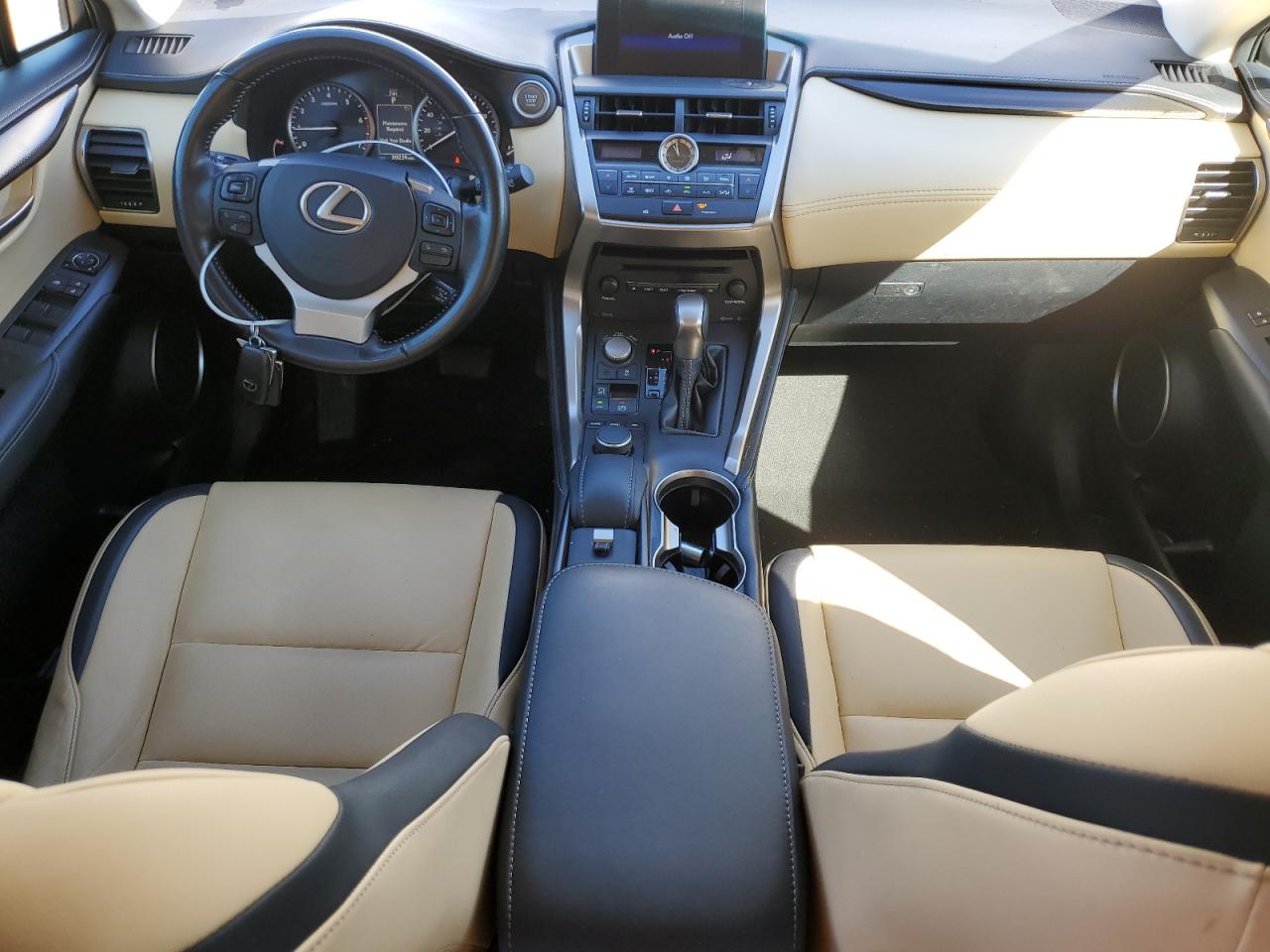 LEXUS NX 200T BASE
