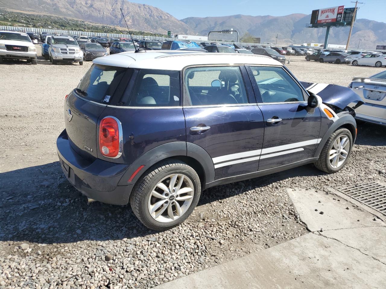 MINI COOPER COUNTRYMAN