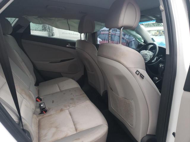 2018 HYUNDAI TUCSON VAL KM8J33A22JU757176