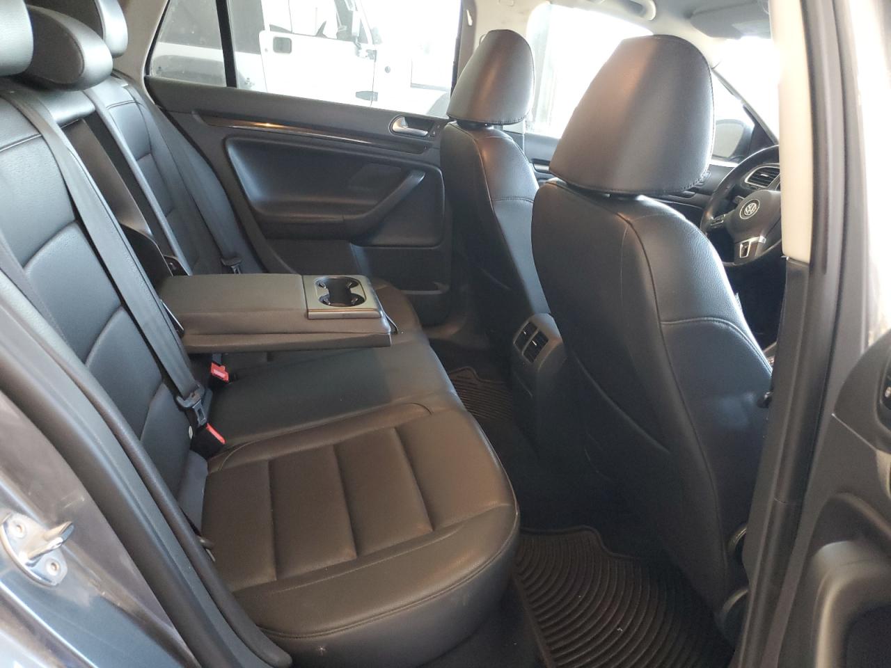 VOLKSWAGEN JETTA TDI