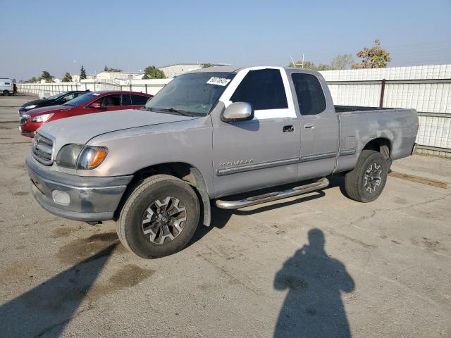 Global Auto Auctions: 2002 TOYOTA TUNDRA ACC