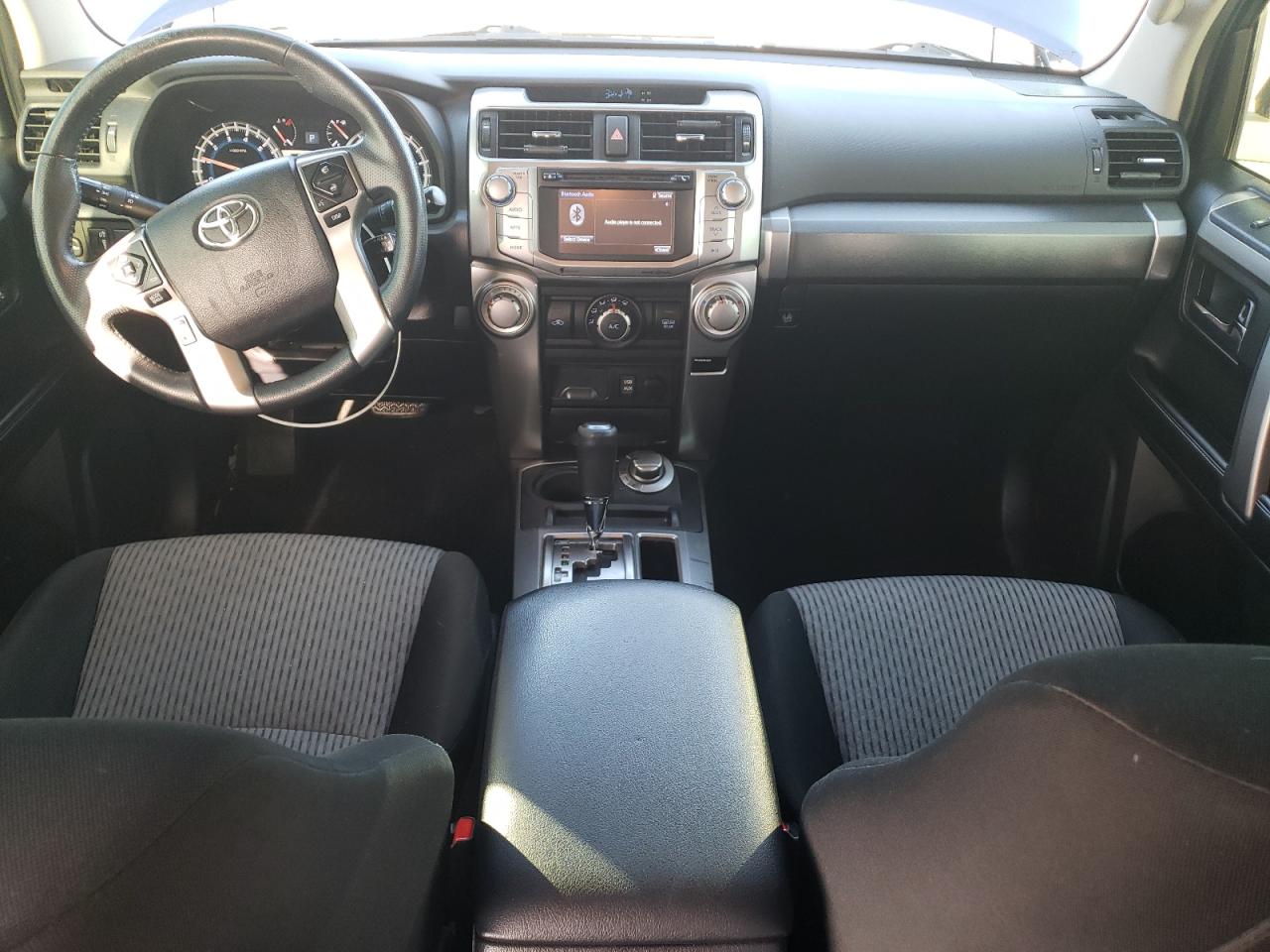 TOYOTA 4RUNNER SR5/SR5 PREMIUM