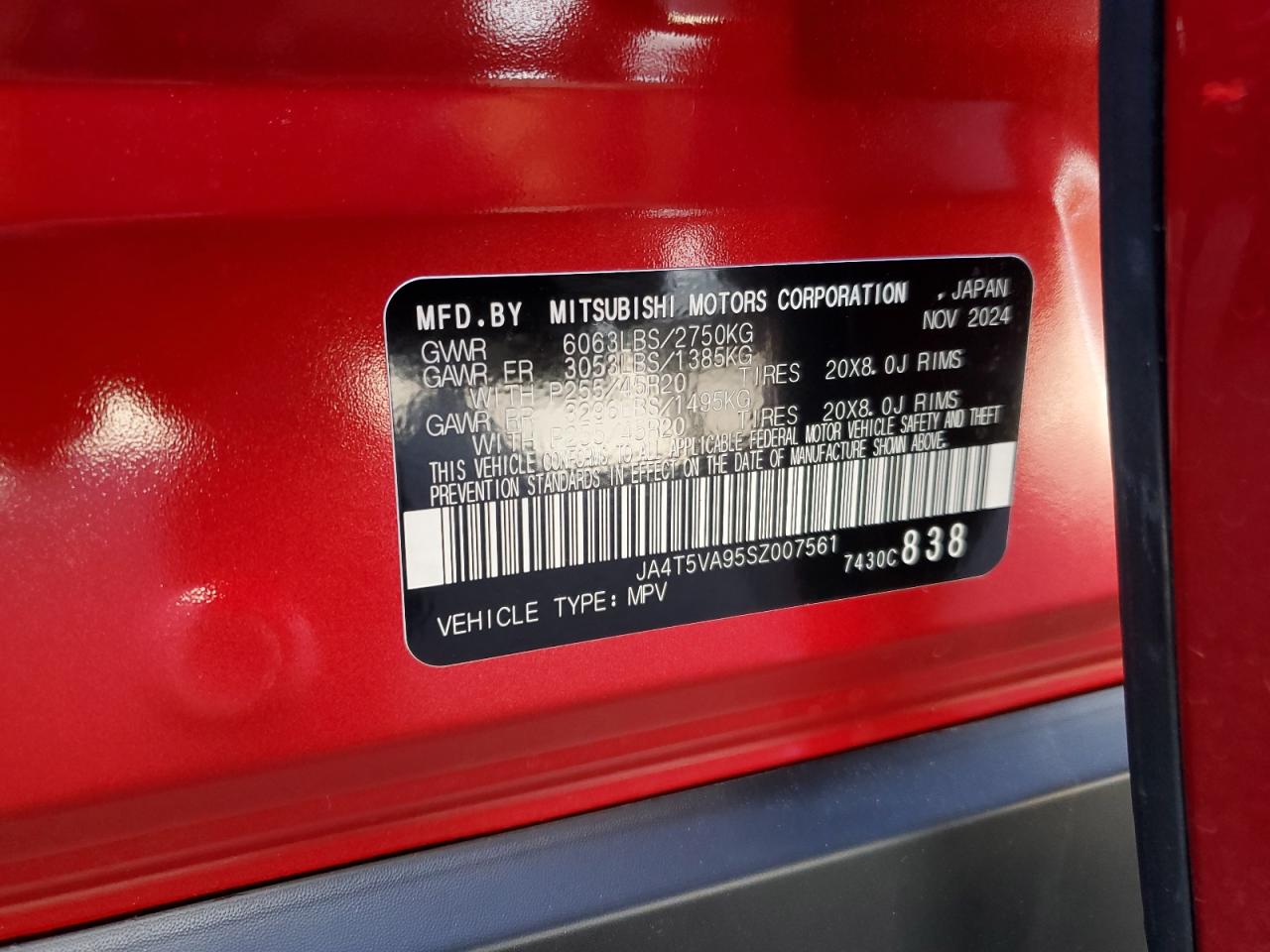 MITSUBISHI OUTLANDER SE