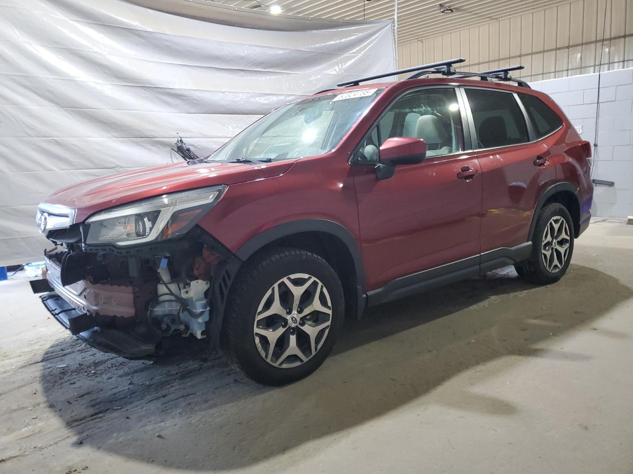 SUBARU FORESTER PREMIUM