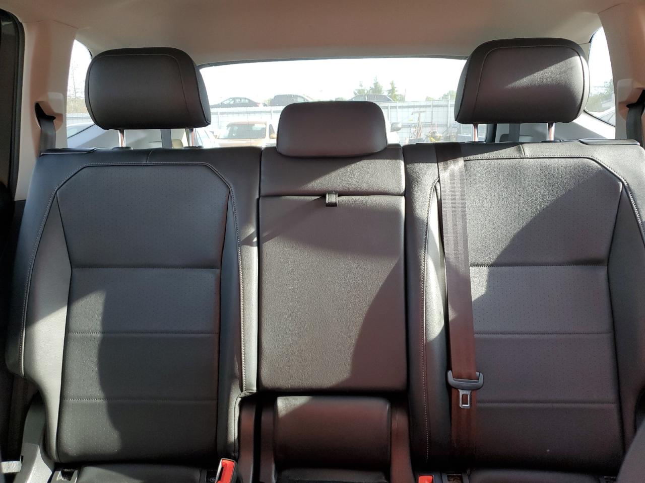 VOLKSWAGEN TIGUAN SE