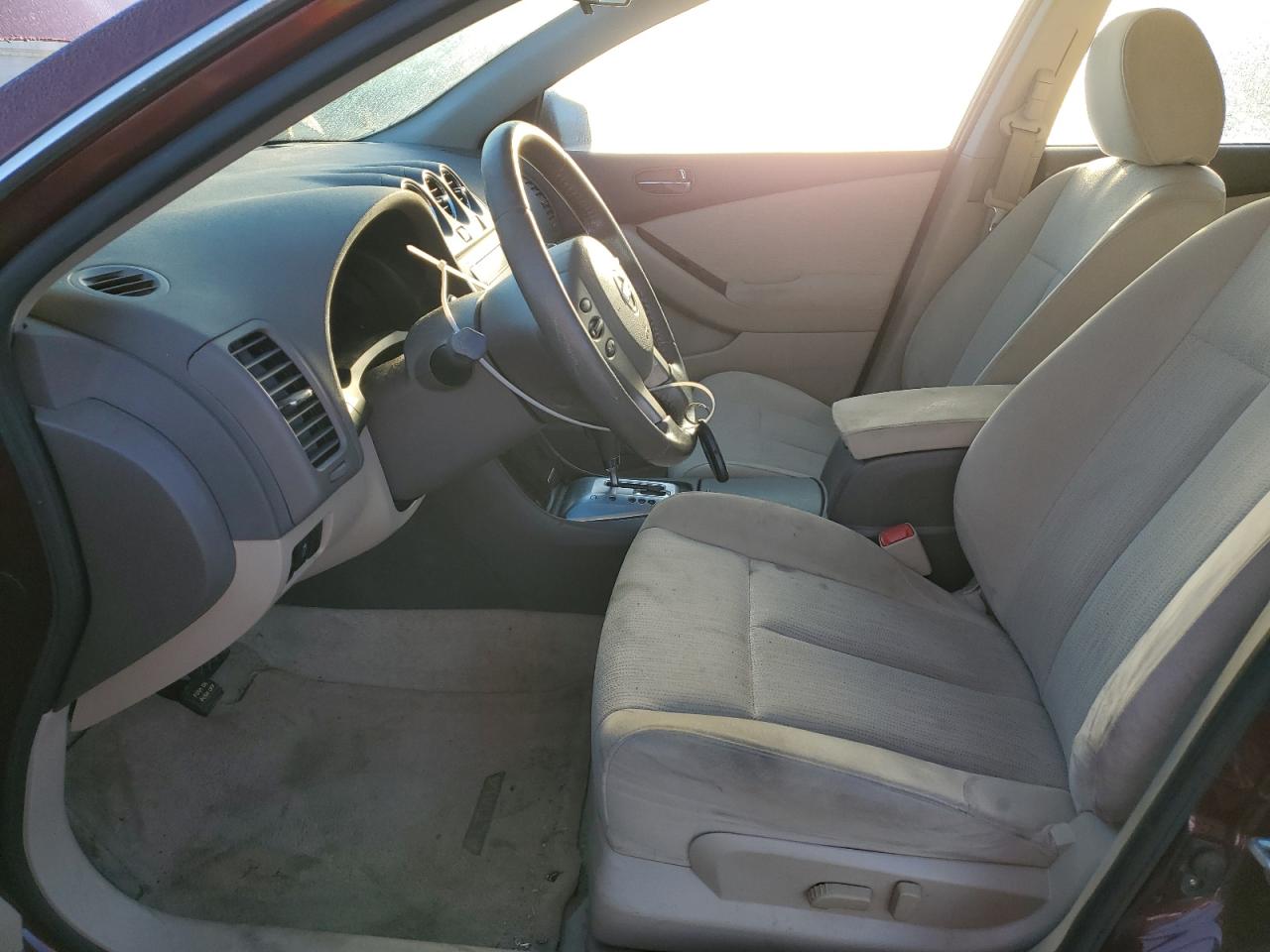 NISSAN ALTIMA BASE
