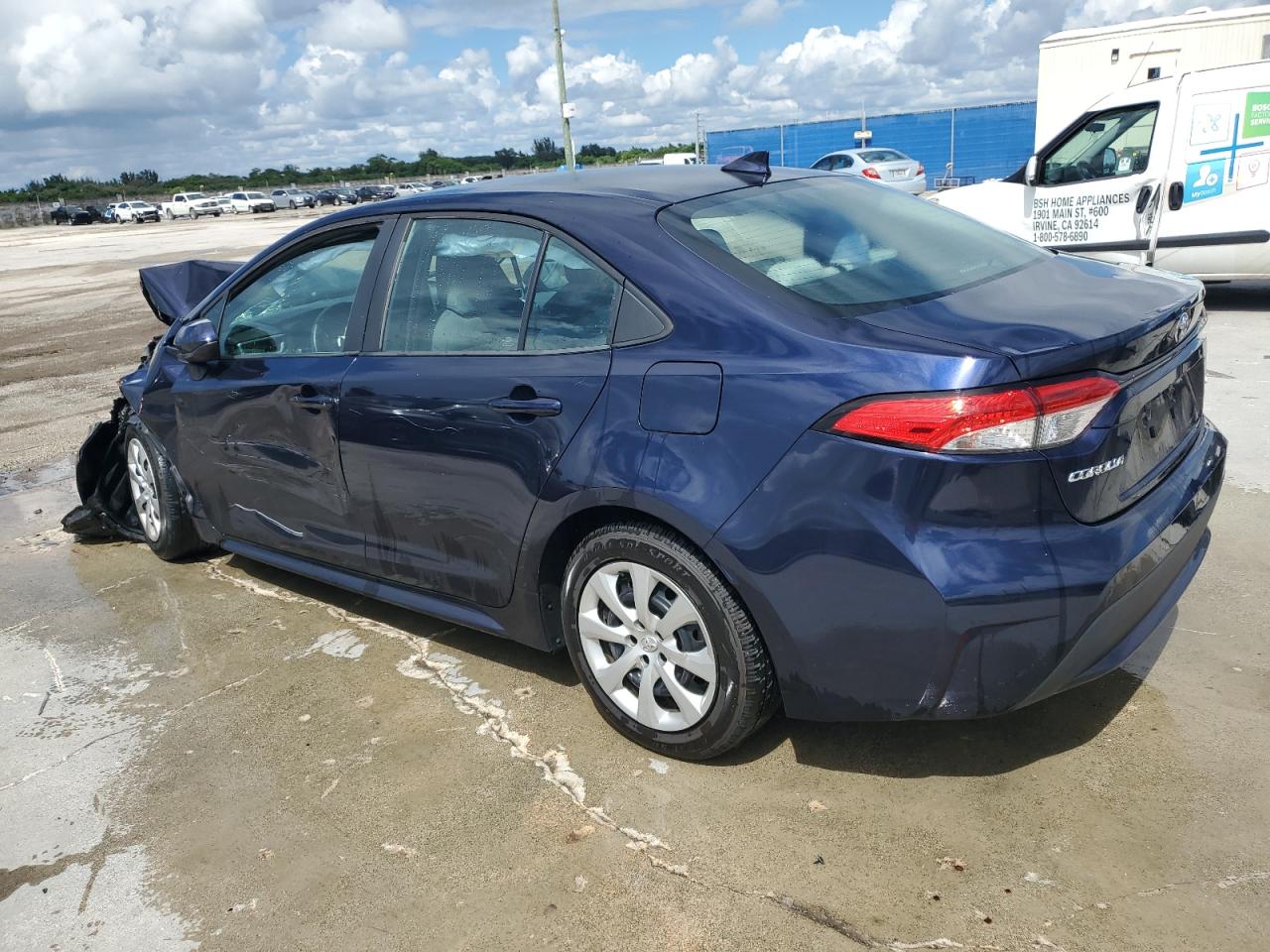 Lot #3317793114 2020 TOYOTA COROLLA LE