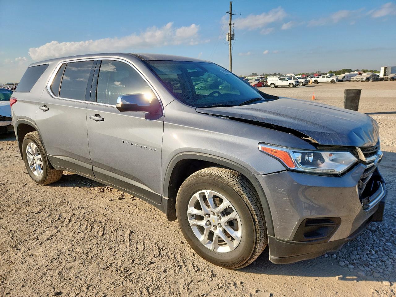 CHEVROLET TRAVERSE LS