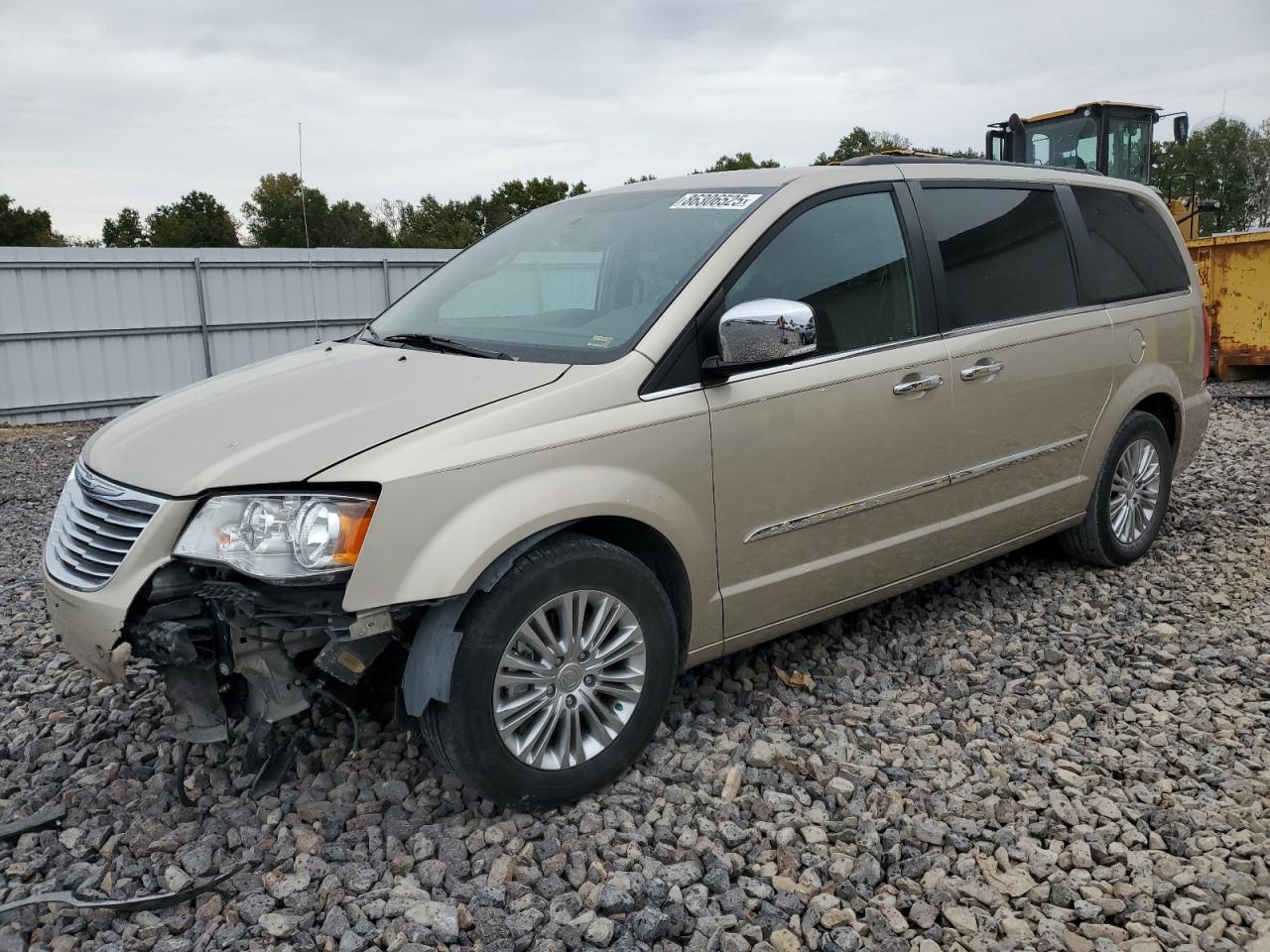 CHRYSLER TOWN & COUNTRY TOURING L