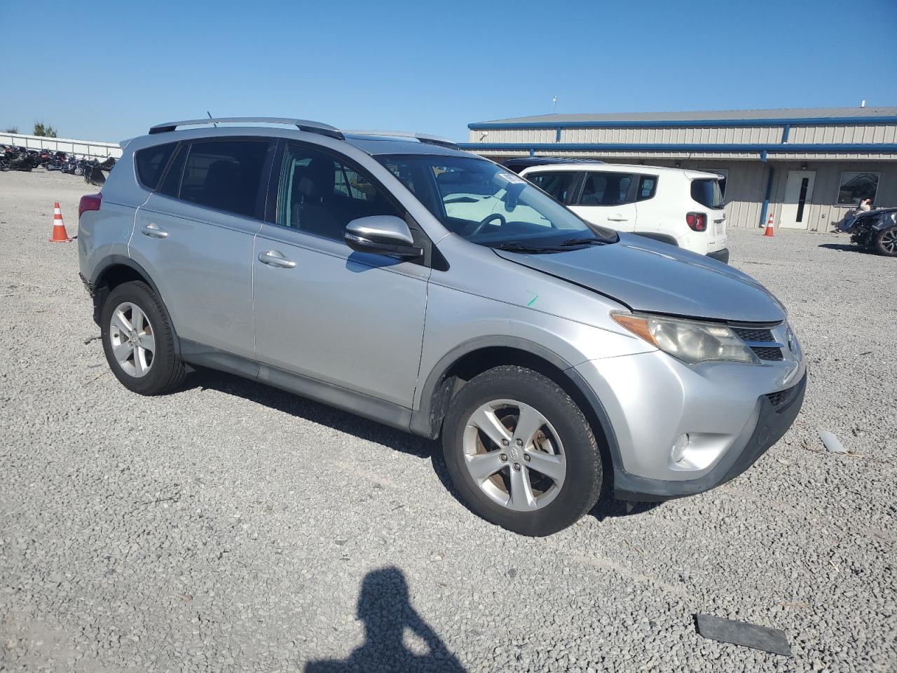 TOYOTA RAV4 XLE
