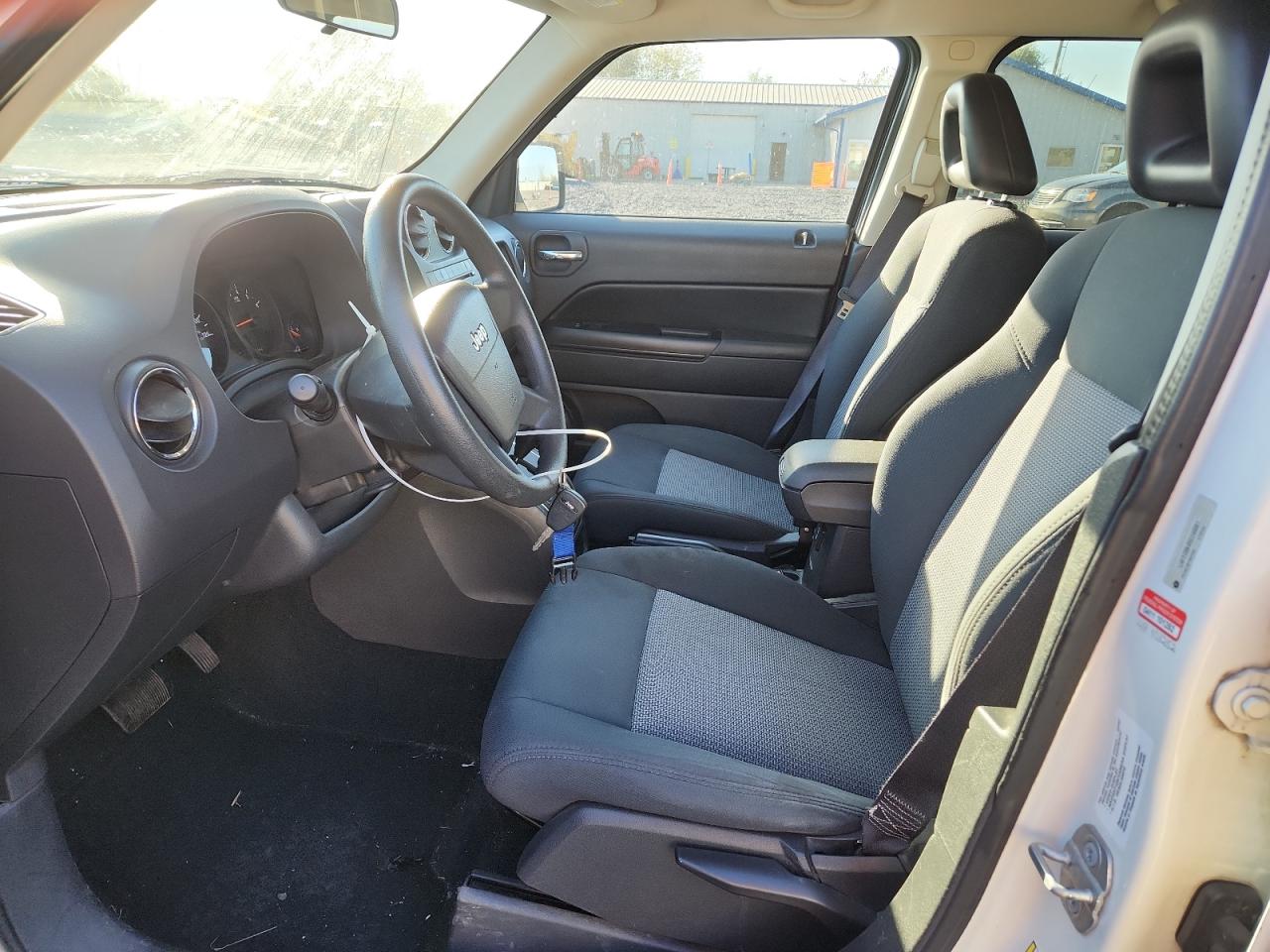 Lot #3287786091 2009 JEEP PATRIOT SP