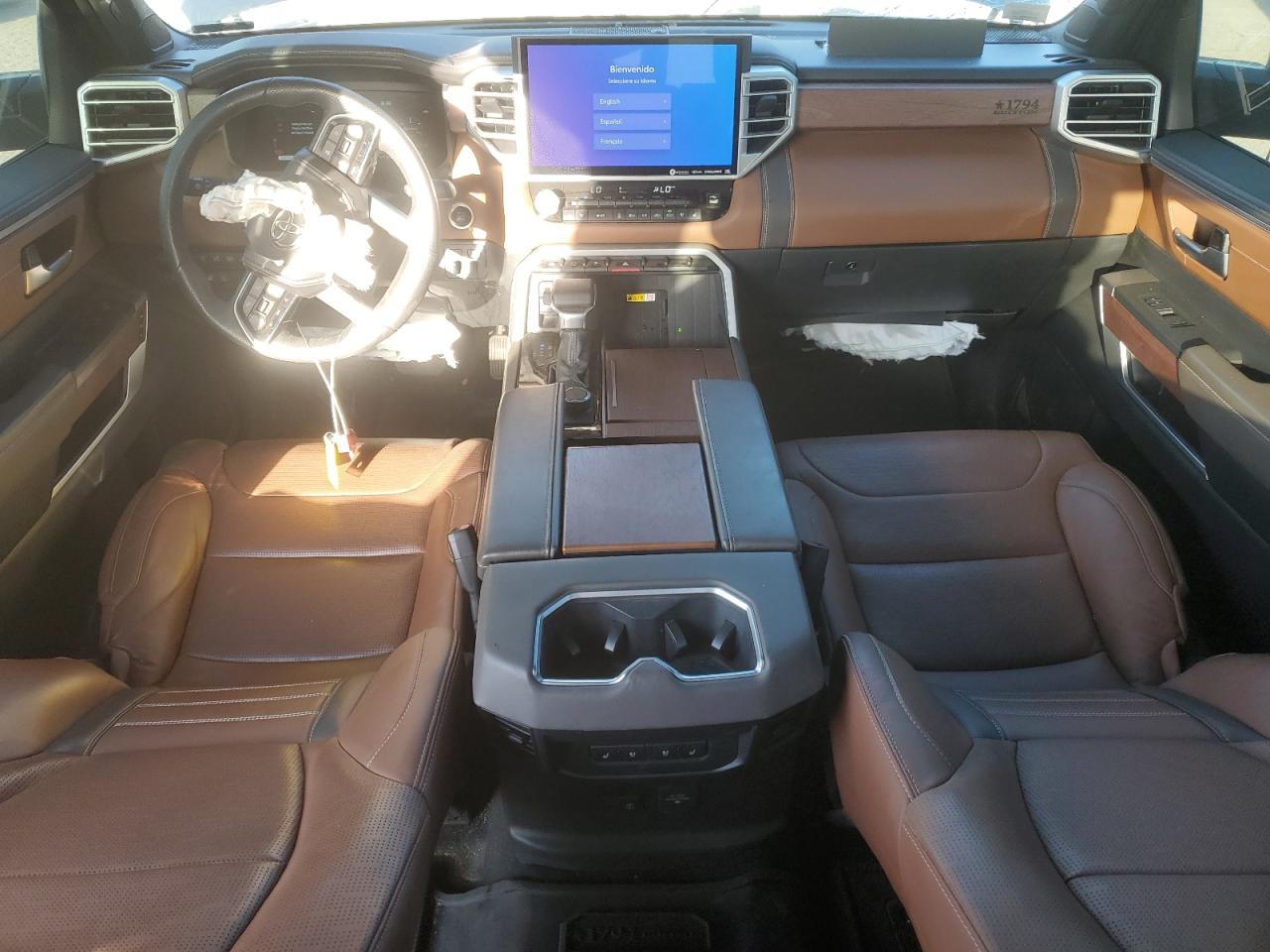 TOYOTA TUNDRA CREWMAX PLATINUM