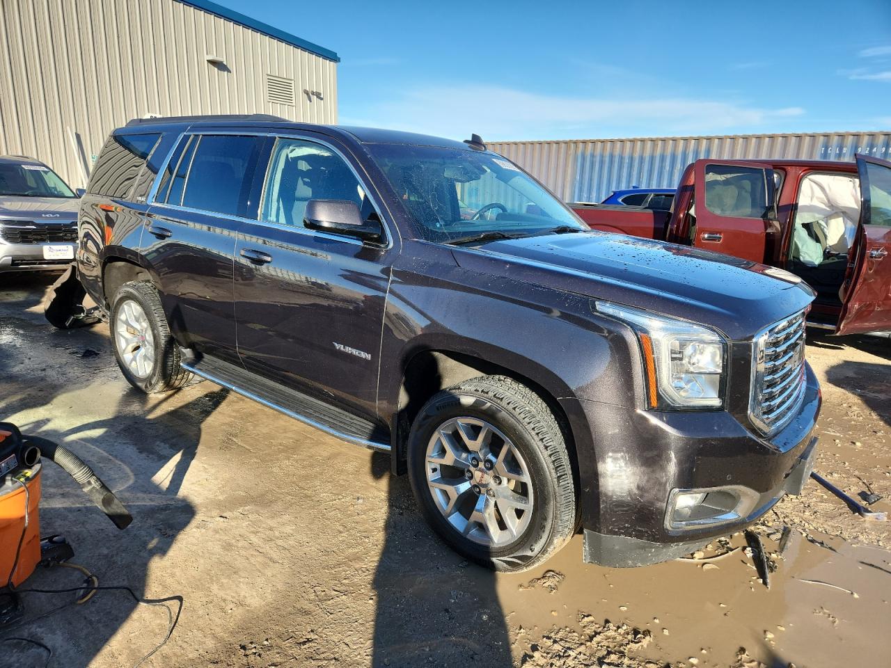 GMC YUKON SLE