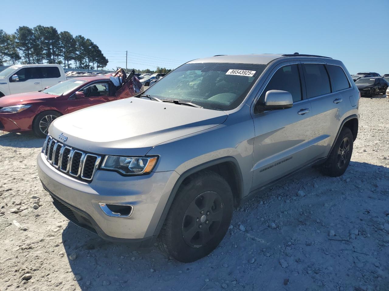 JEEP GRAND CHEROKEE LAREDO