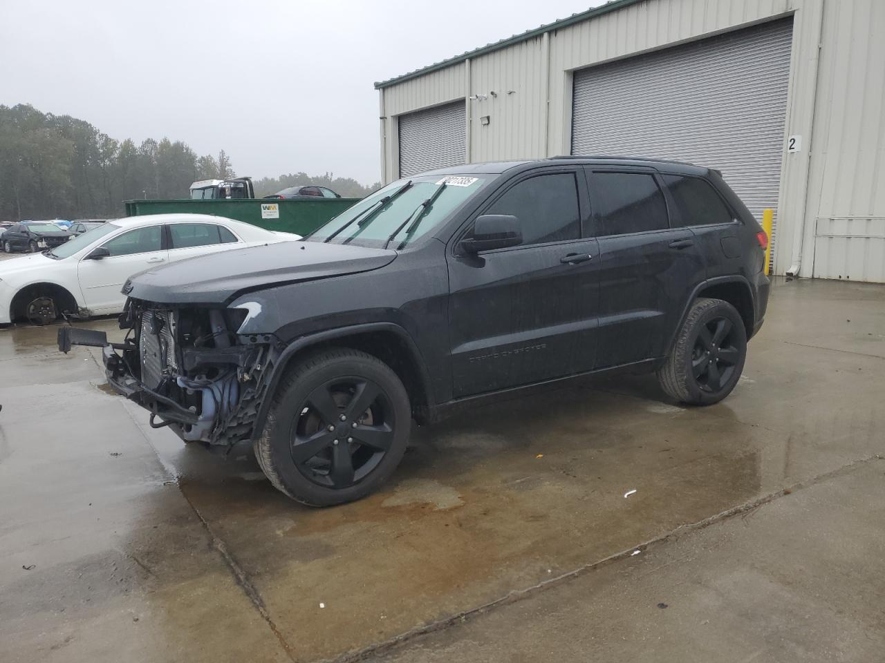 JEEP GRAND CHEROKEE LAREDO