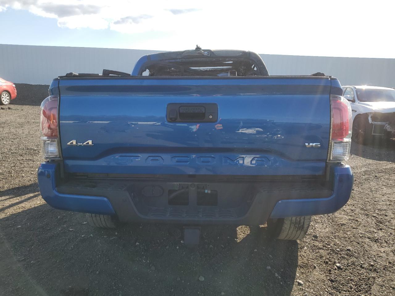 TOYOTA TACOMA DOUBLE CAB