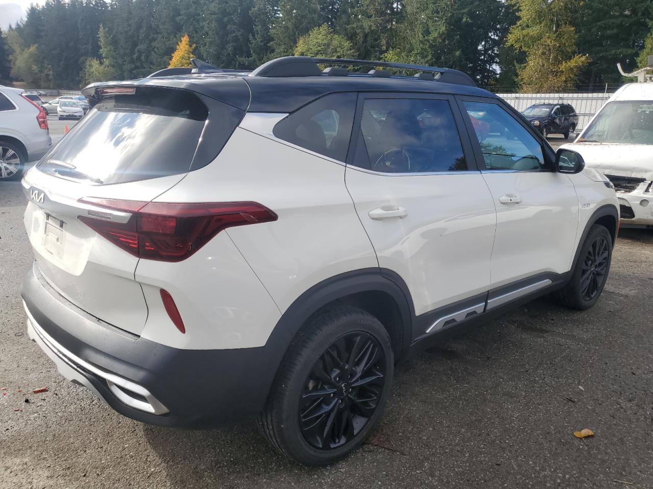 KIA SELTOS NIGHTFALL