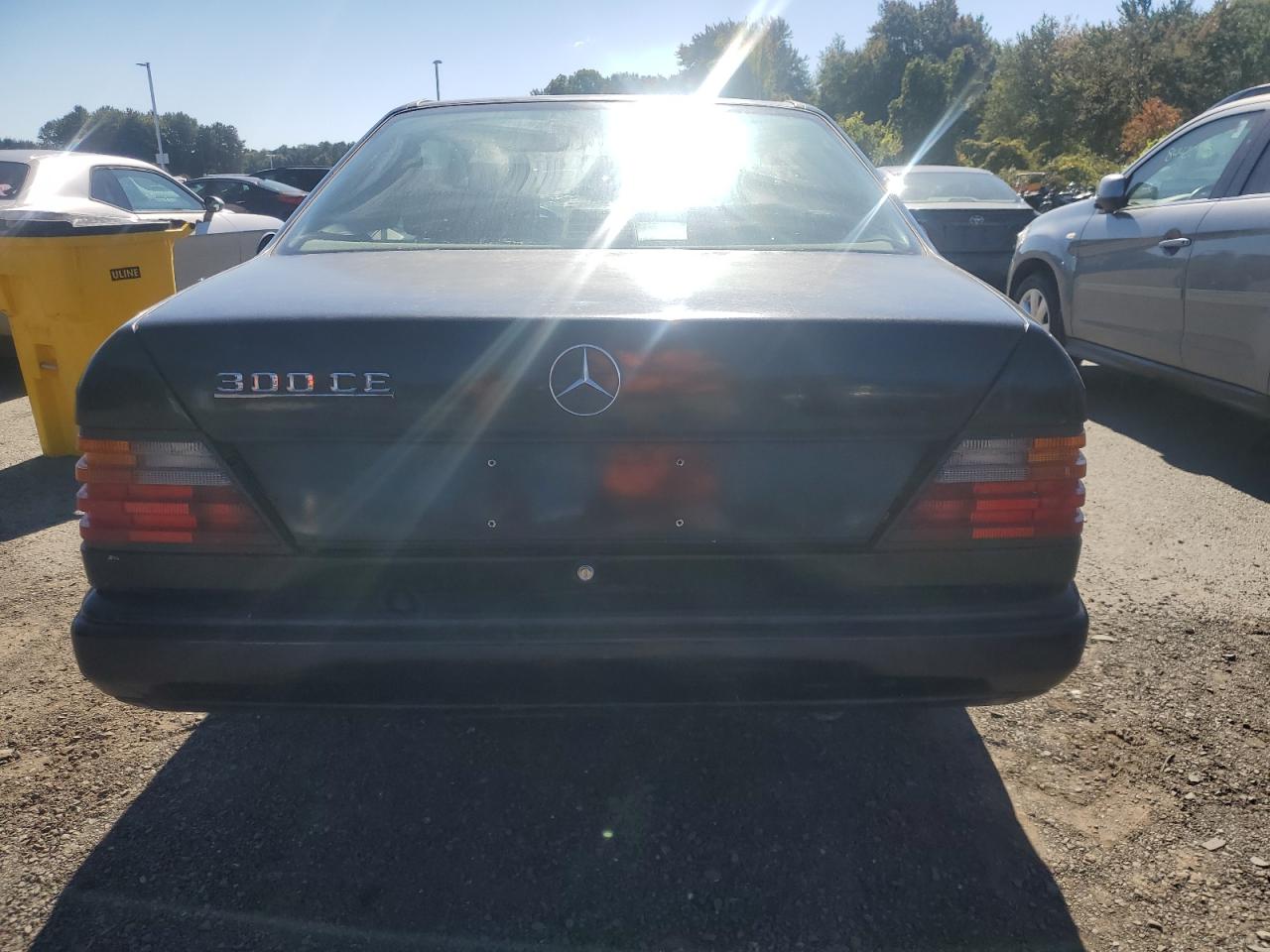Lot #3266964494 1988 MERCEDES-BENZ 300CE