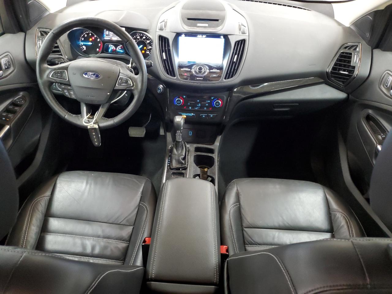 FORD ESCAPE TITANIUM