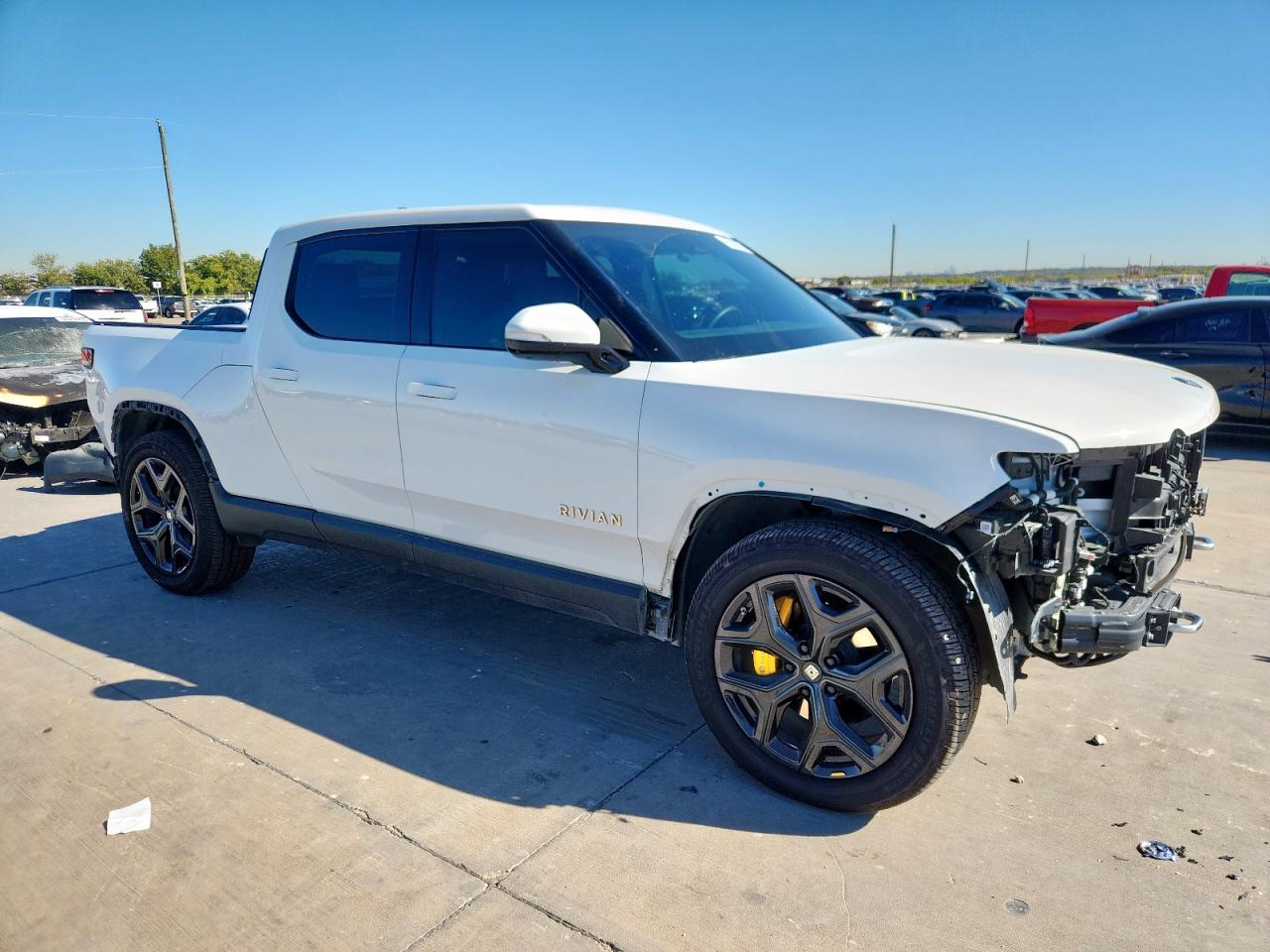 RIVIAN R1T LAUNCH EDITION