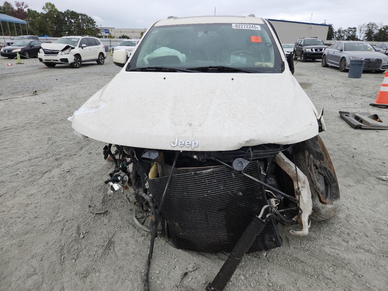 JEEP GRAND CHEROKEE LAREDO