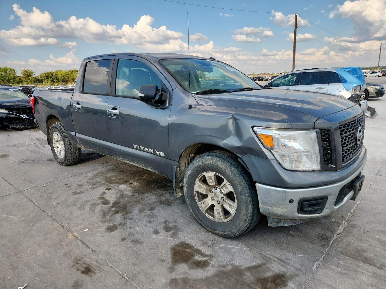 NISSAN TITAN PLATINUM RESERVE