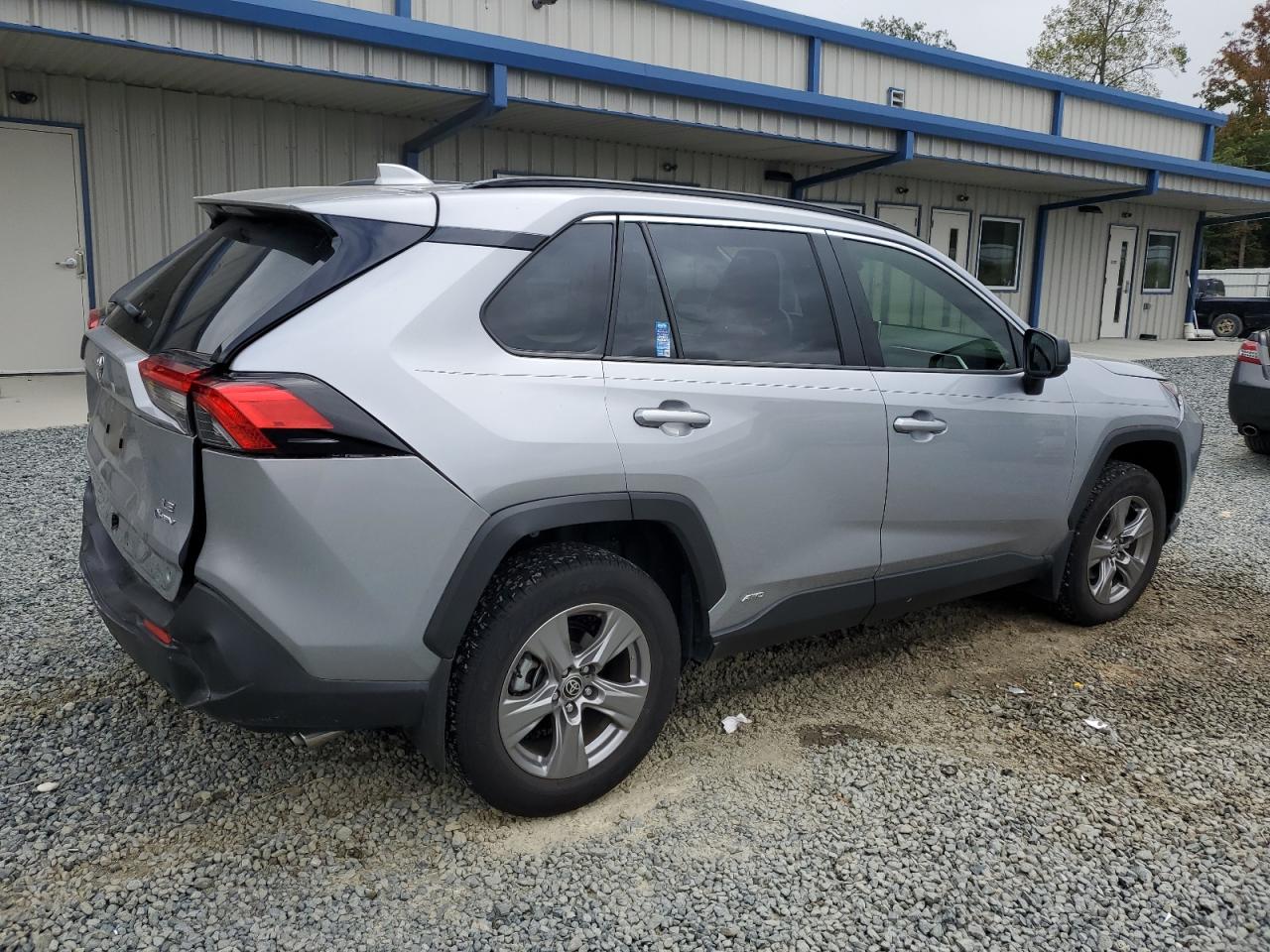 TOYOTA RAV4 LE