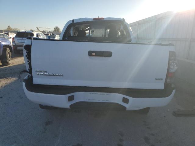 2015 TOYOTA TACOMA DOU - 3TMLU4EN7FM169001