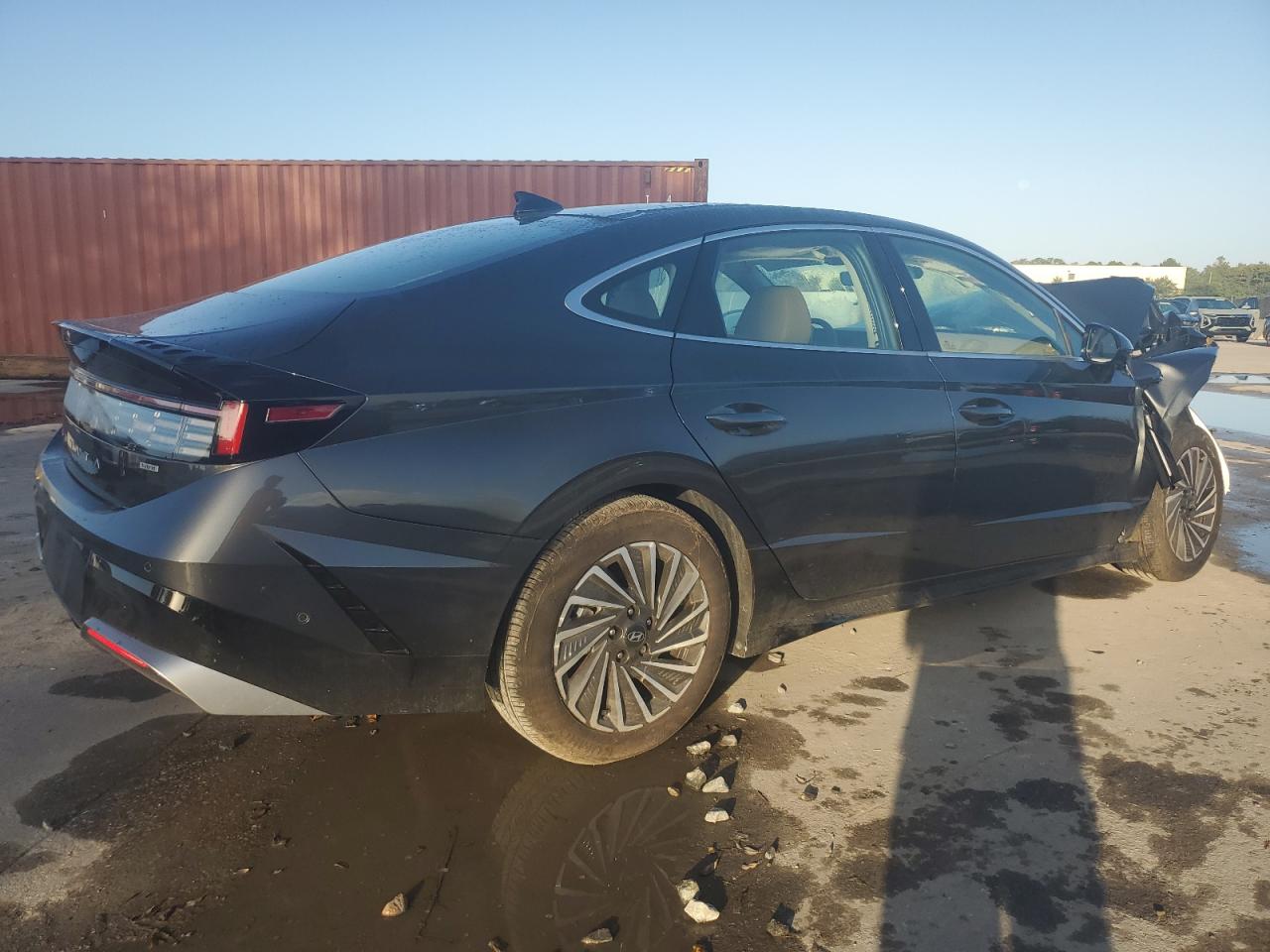 HYUNDAI SONATA HYBRID