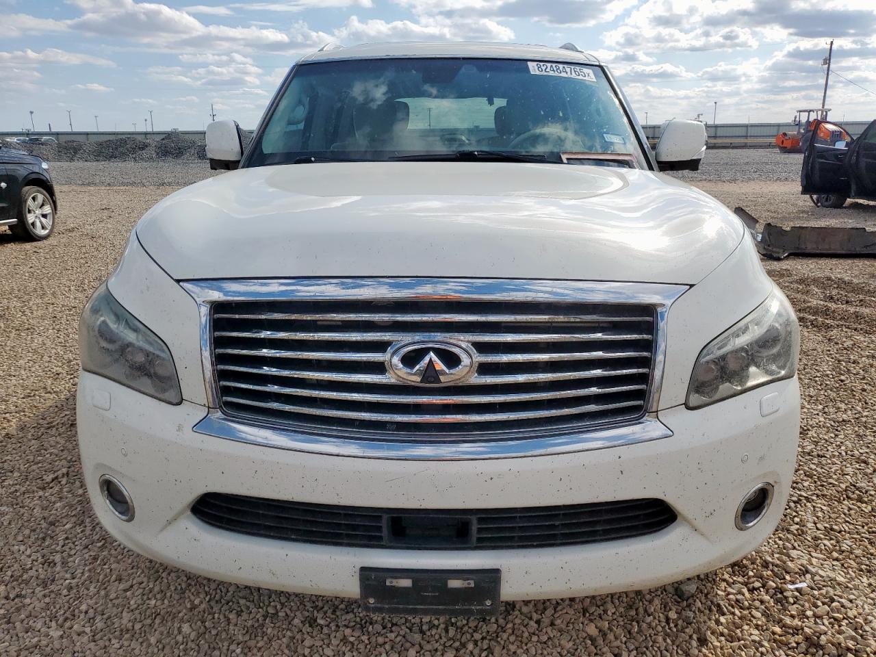 INFINITI QX56