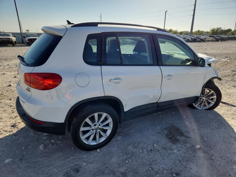 2017 VOLKSWAGEN TIGUAN S - WVGBV7AX6HK054039