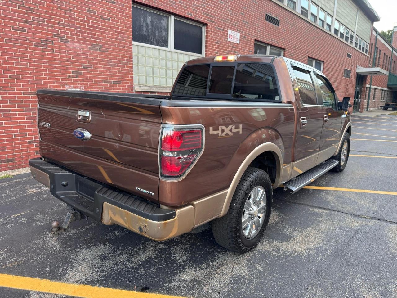 FORD F-150 SUPERCREW