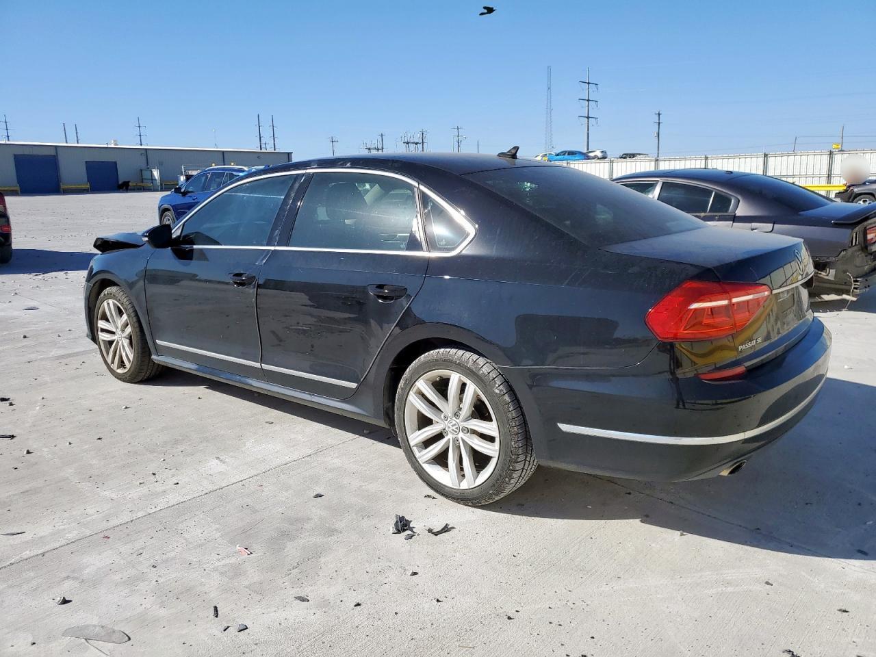 Lot #3318097375 2016 VOLKSWAGEN PASSAT SE